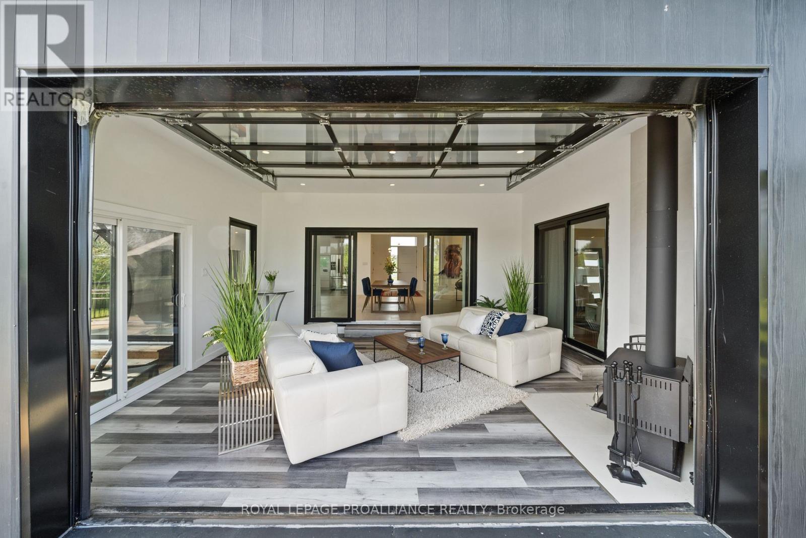 2670 County Road 8, Prince Edward County, Ontario  K0K 2T0 - Photo 25 - X12408524