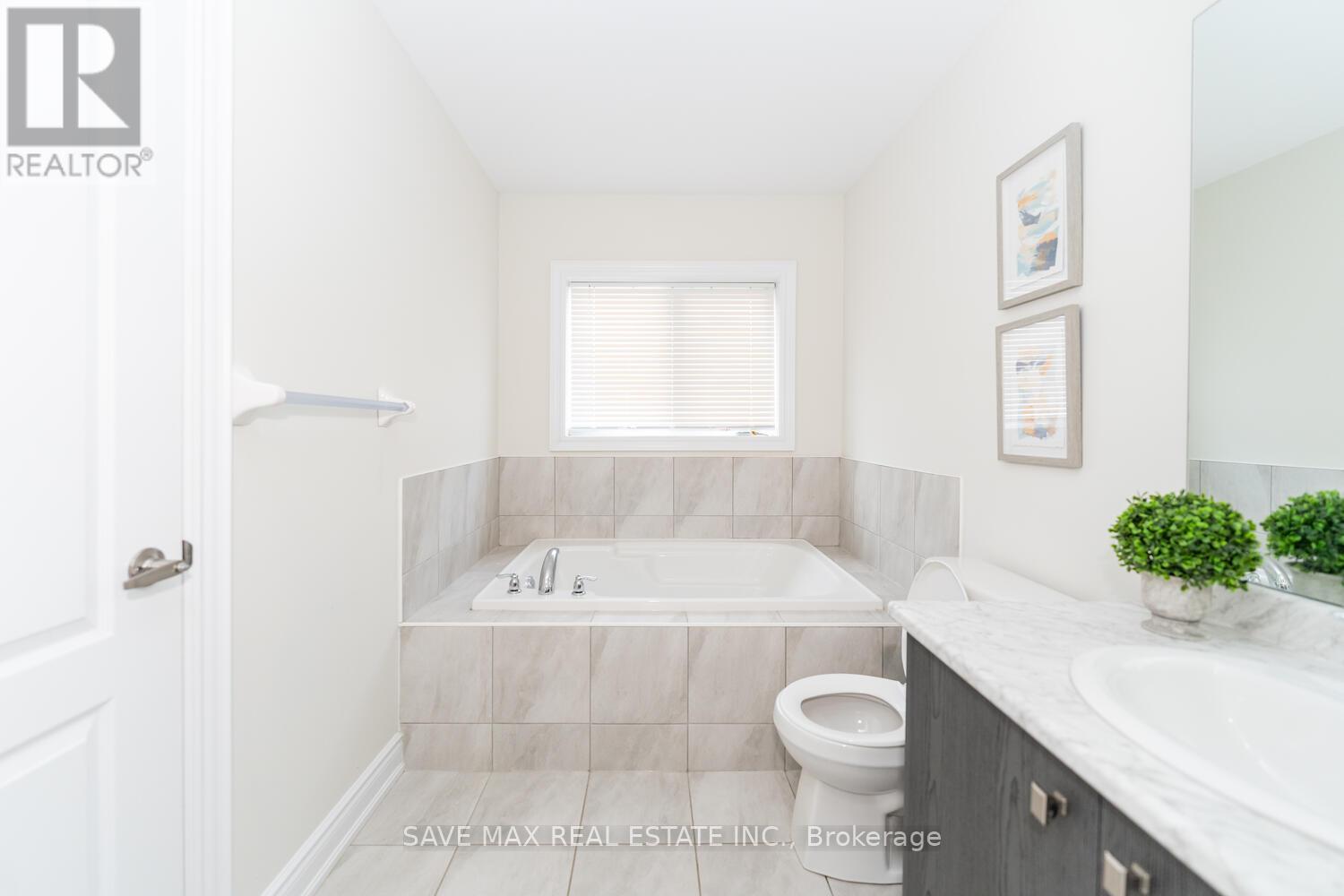 6 Amos Avenue, Brantford, Ontario  N3T 0V4 - Photo 32 - X12408442