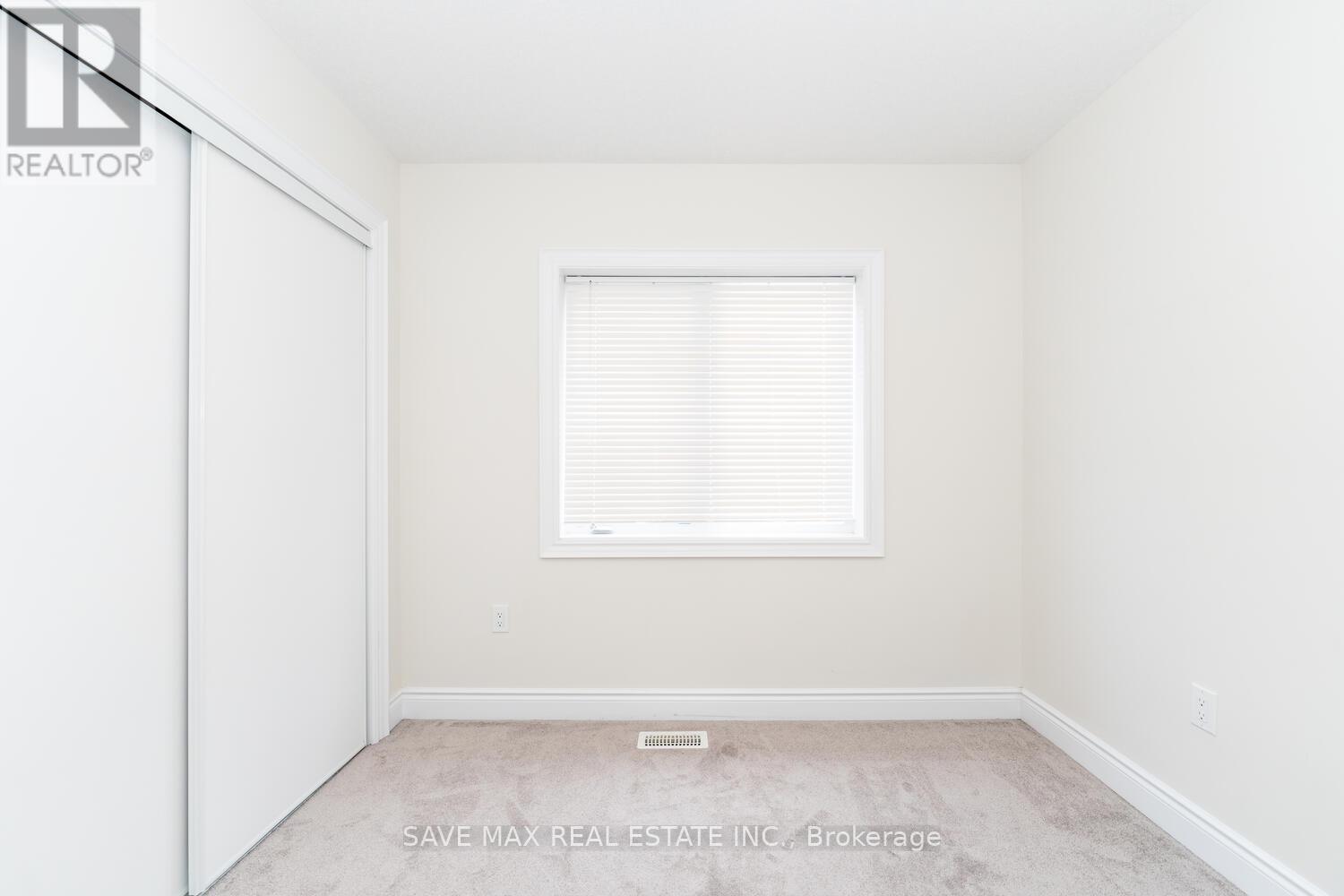 6 Amos Avenue, Brantford, Ontario  N3T 0V4 - Photo 38 - X12408442