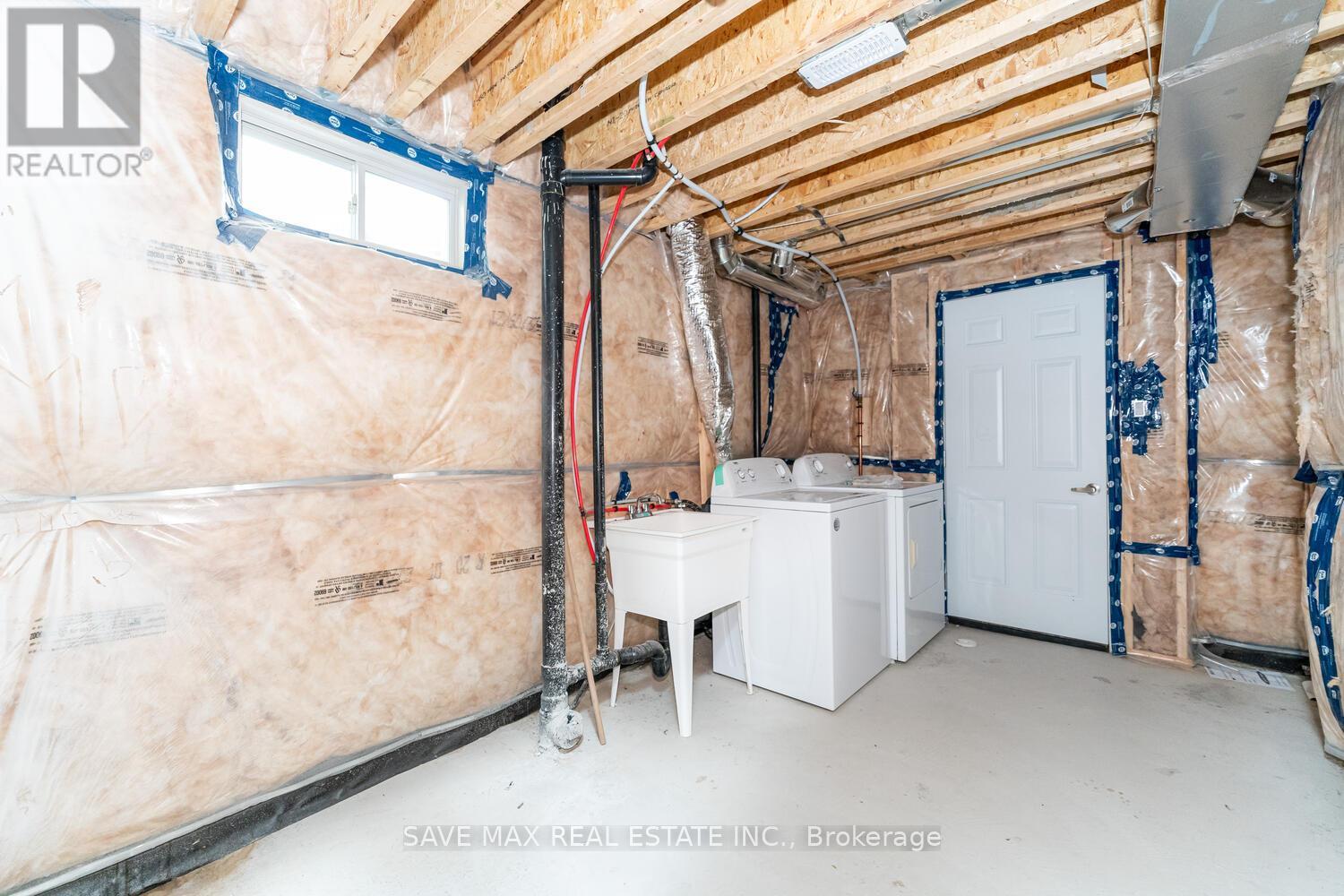 6 Amos Avenue, Brantford, Ontario  N3T 0V4 - Photo 48 - X12408442