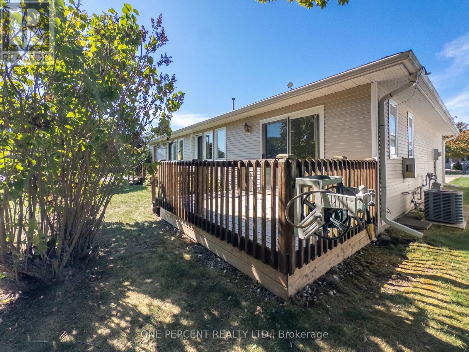 11 Monroe Court, Prince Edward County, Ontario  K0K 3L0 - Photo 24 - X12408448