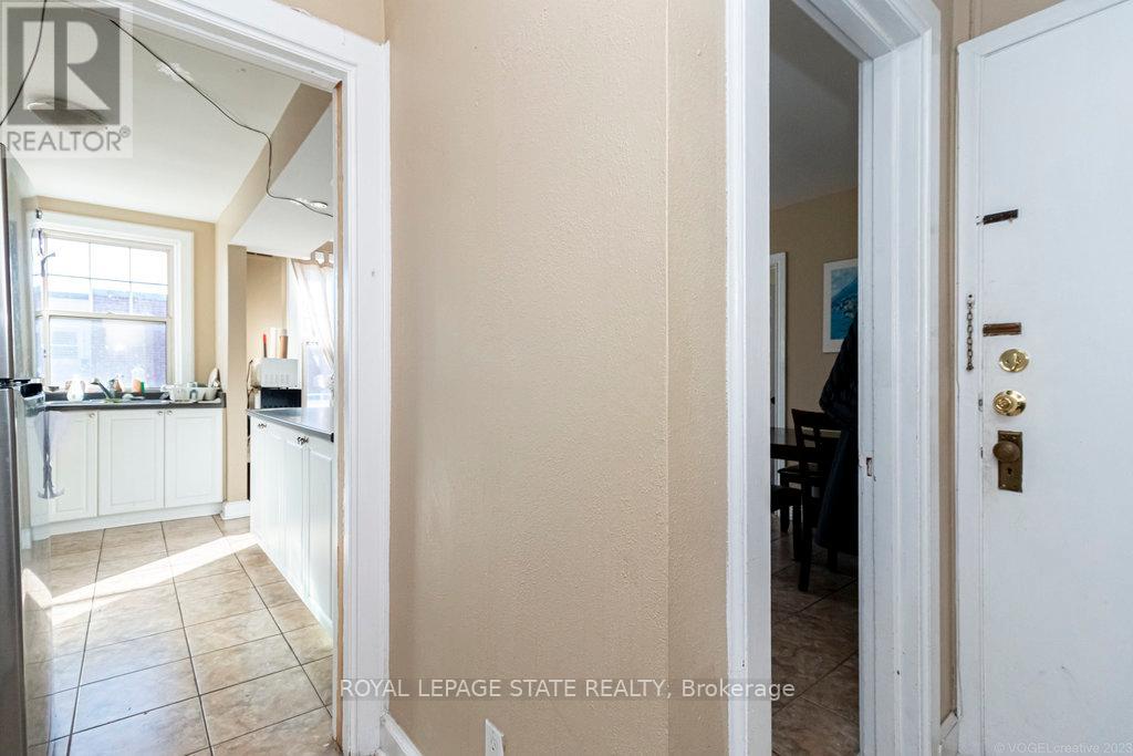 864-868 King Street W, Hamilton, Ontario  L8S 1K3 - Photo 25 - X12408482