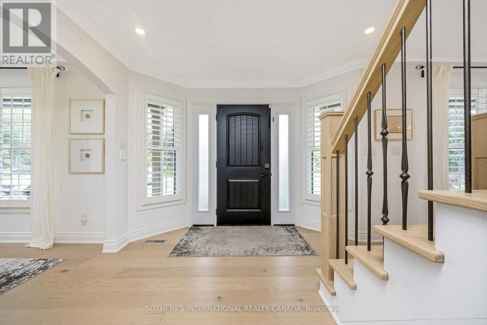 10 Meander Close, Hamilton, Ontario  L0R 1H1 - Photo 10 - X12408494