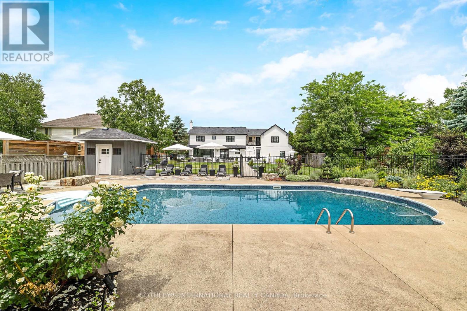 10 Meander Close, Hamilton, Ontario  L0R 1H1 - Photo 47 - X12408494