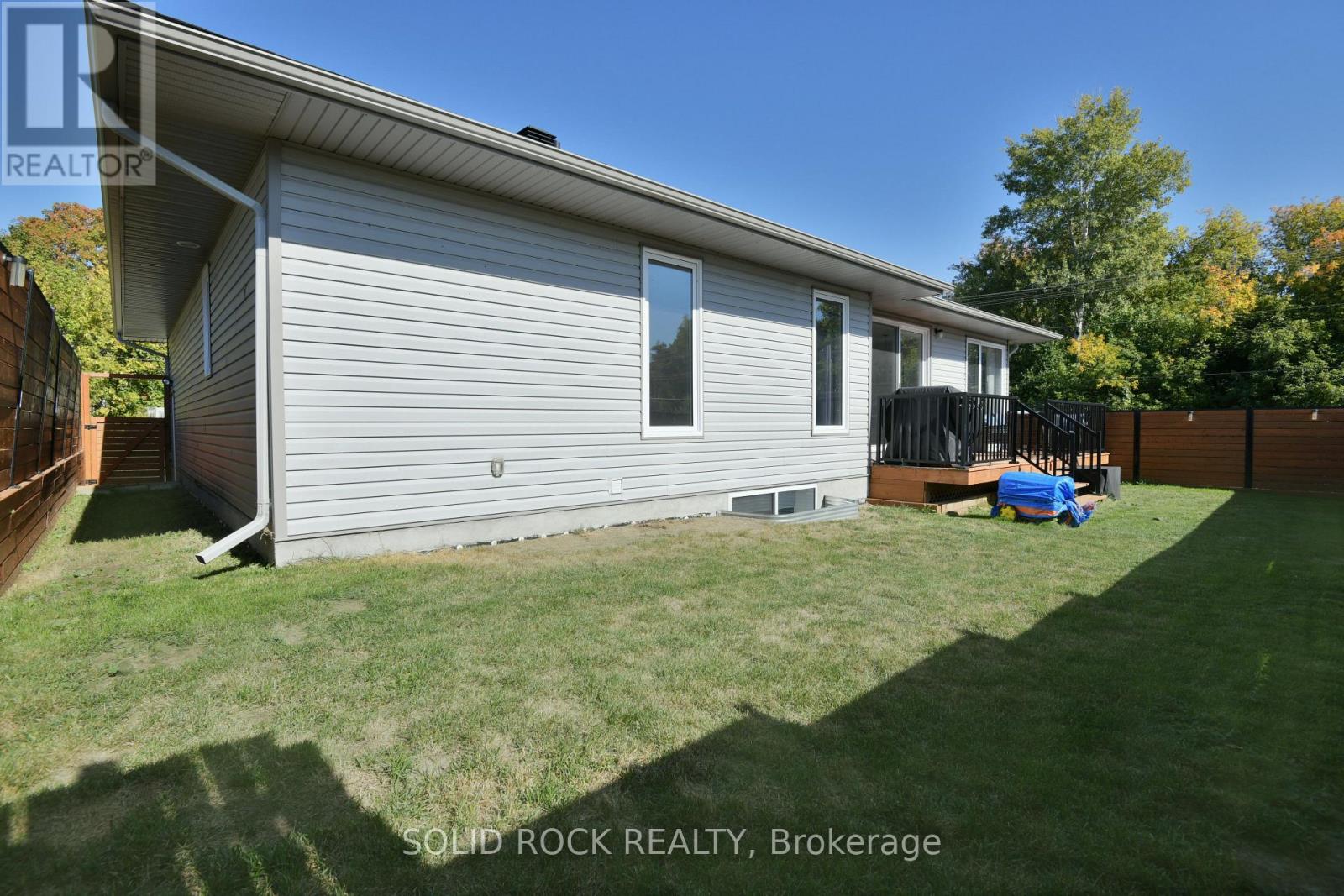47 Mill Lane, Arnprior, Ontario  K7S 1L1 - Photo 43 - X12408520