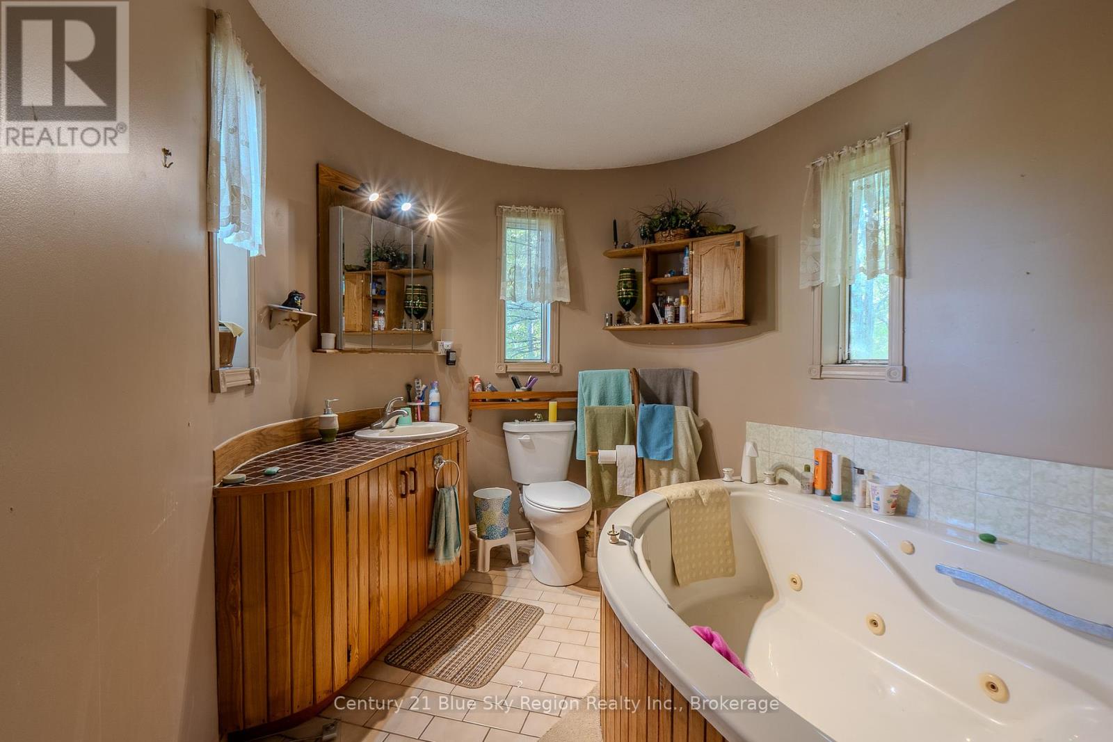 860 Deer Lake Road, West Nipissing, Ontario  P0H 2N0 - Photo 15 - X12408539