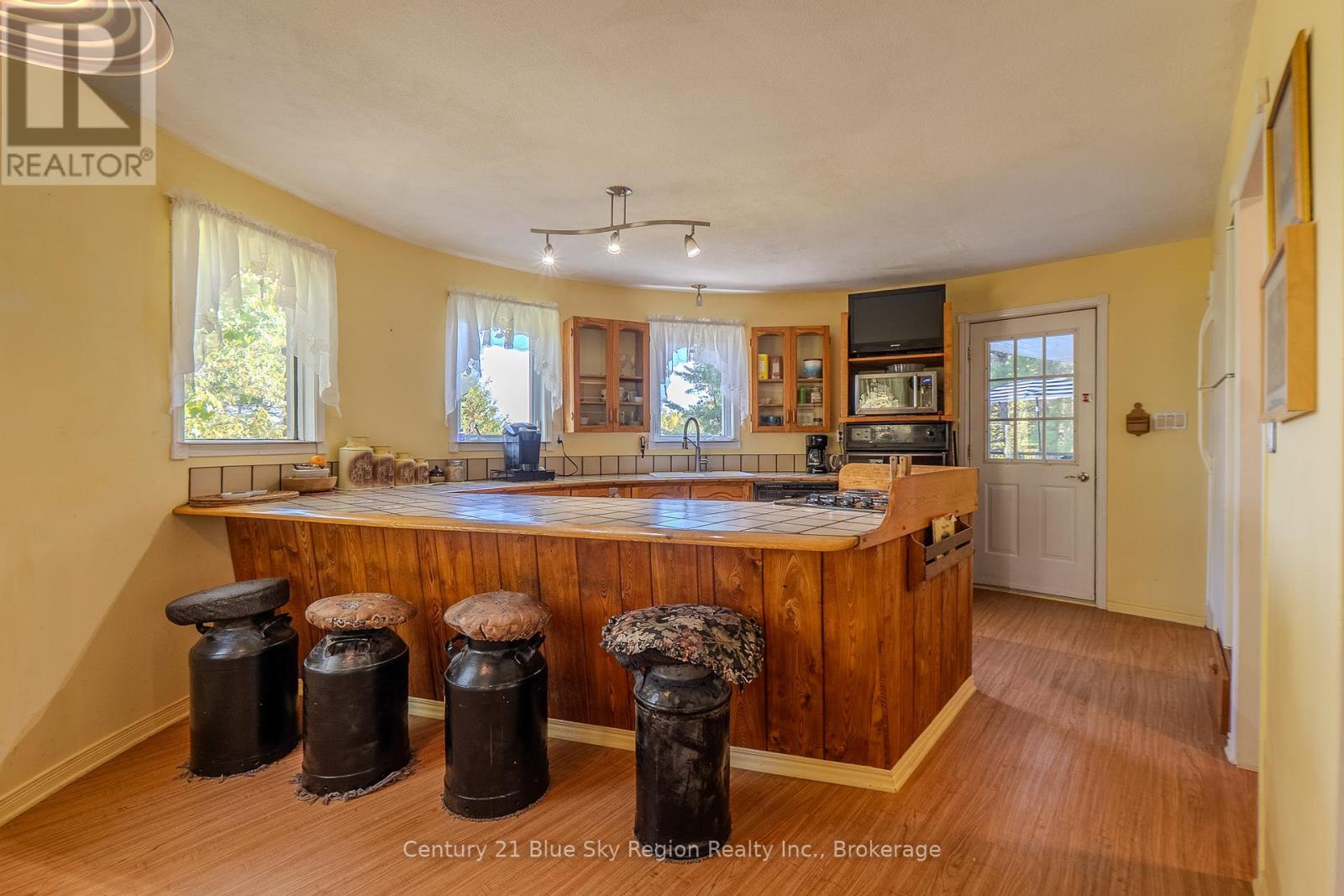 860 Deer Lake Road, West Nipissing, Ontario  P0H 2N0 - Photo 3 - X12408539