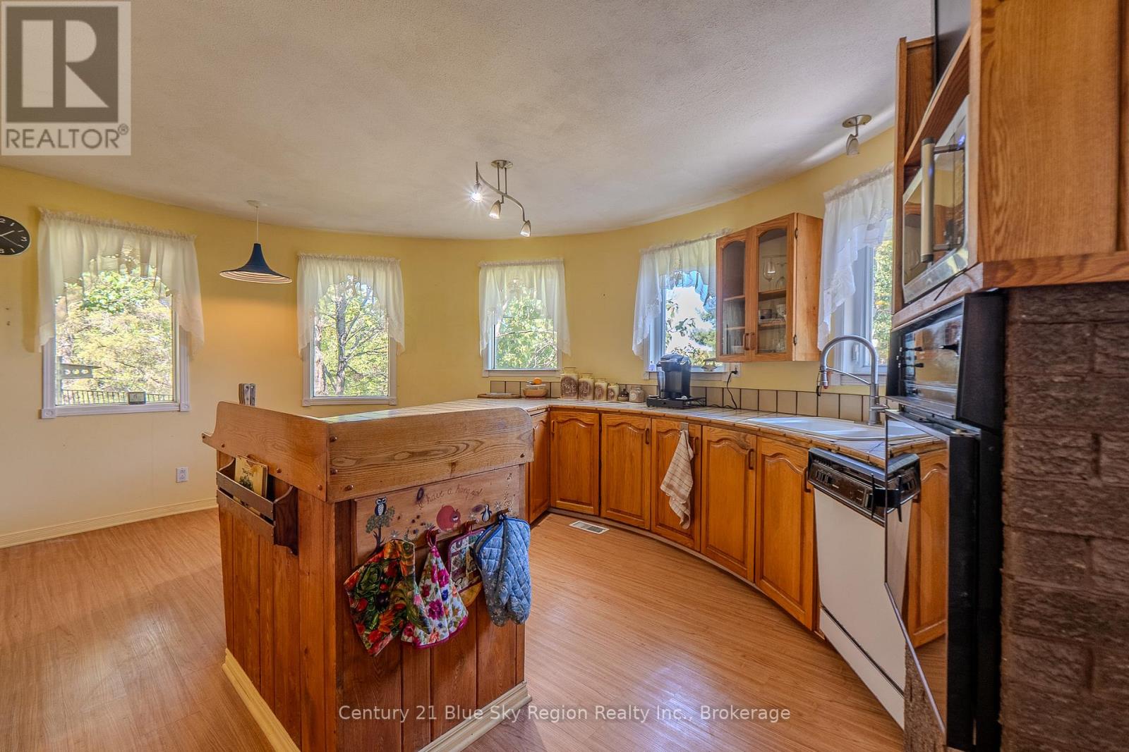 860 Deer Lake Road, West Nipissing, Ontario  P0H 2N0 - Photo 4 - X12408539