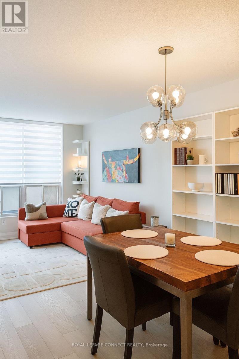 605 - 750 Bay Street, Toronto, Ontario  M5G 1N6 - Photo 8 - C12404735