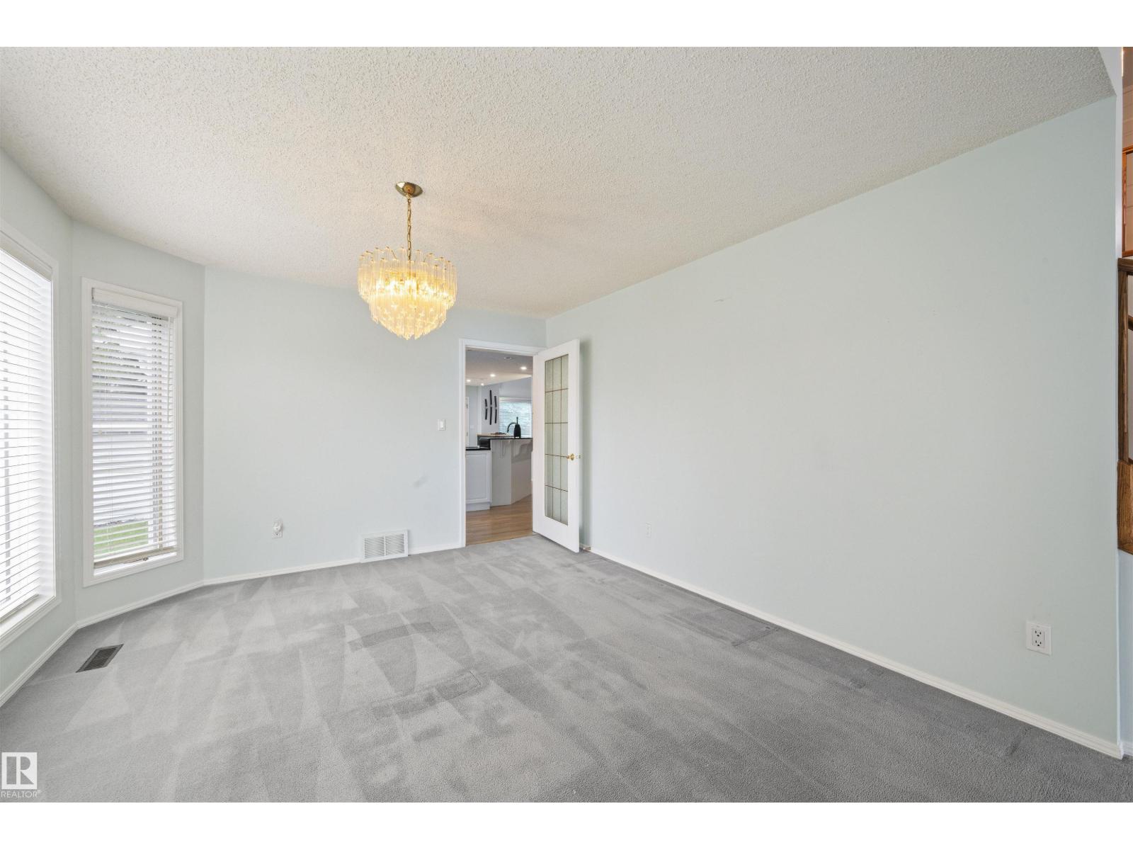 12431 29a Av Nw, Edmonton, Alberta  T6J 6C8 - Photo 9 - E4458075