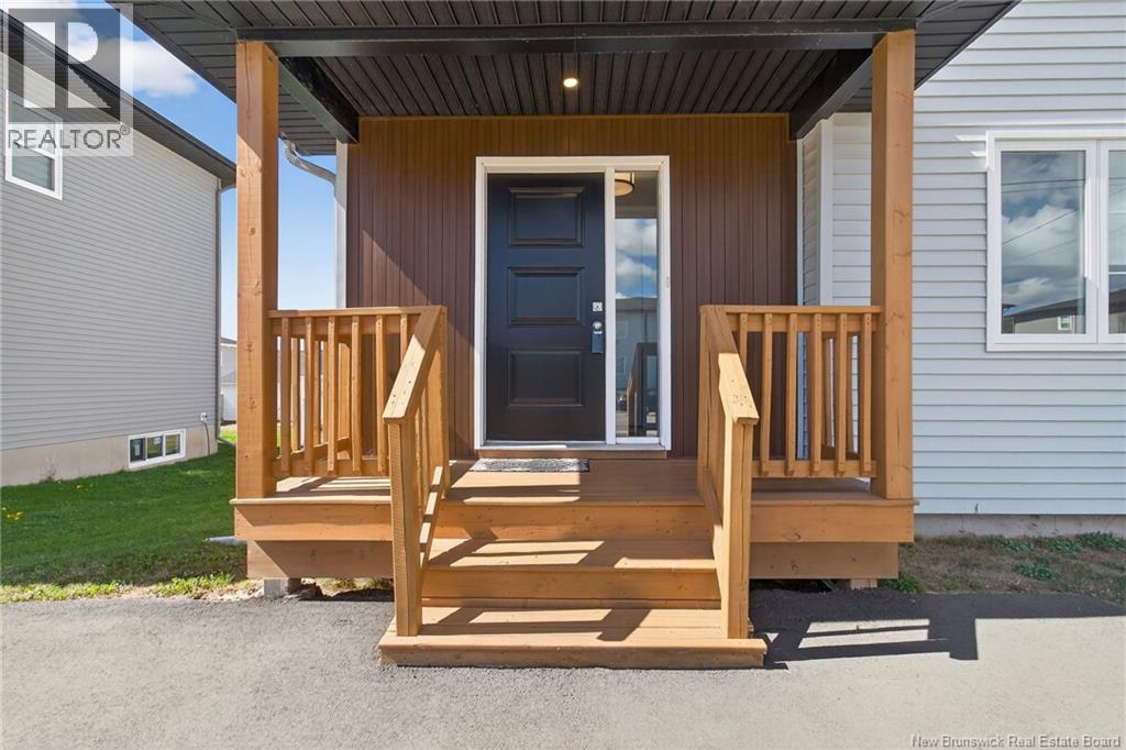 287 Lorette Street, Dieppe, New Brunswick  E1A 8M4 - Photo 2 - NB126792