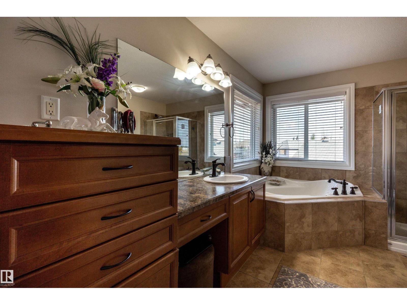 4224 157 Av Nw, Edmonton, Alberta  T5Y 0C9 - Photo 31 - E4458076