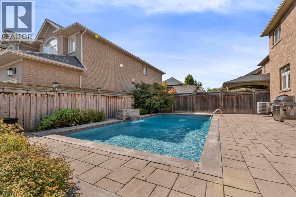 236 Mother's Street, Hamilton, Ontario  L9B 0E1 - Photo 18 - 40770621