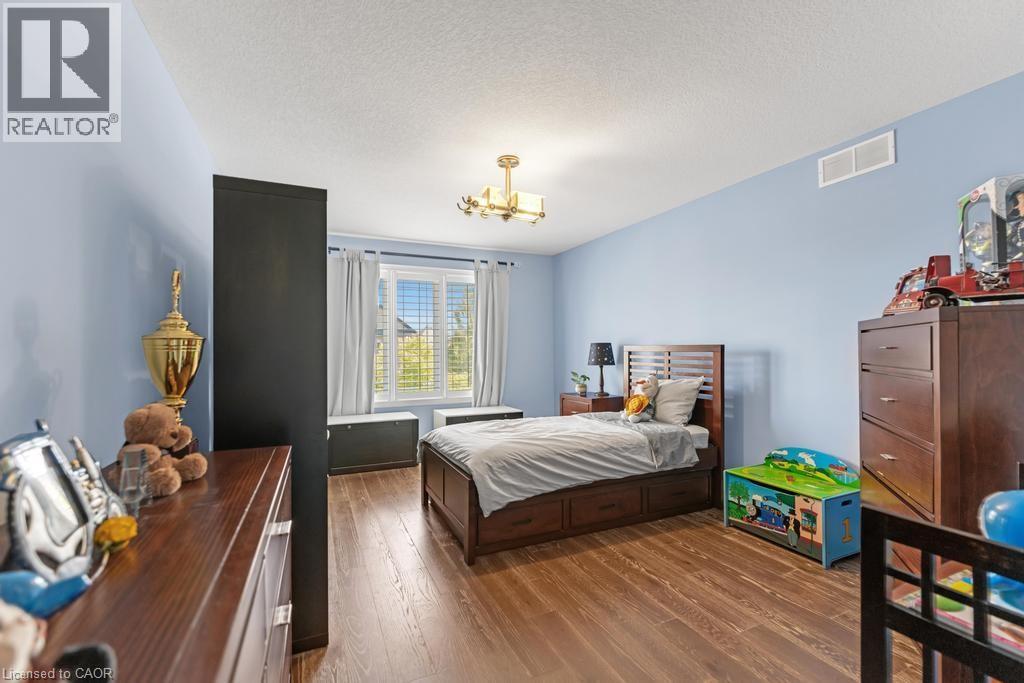 236 Mother's Street, Hamilton, Ontario  L9B 0E1 - Photo 25 - 40770621