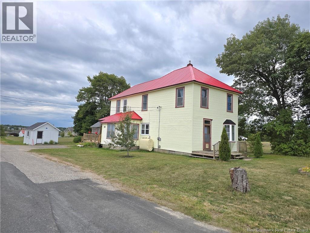 1 Gillis Lane, Miramichi, New Brunswick  E1V 7A8 - Photo 1 - NB126704
