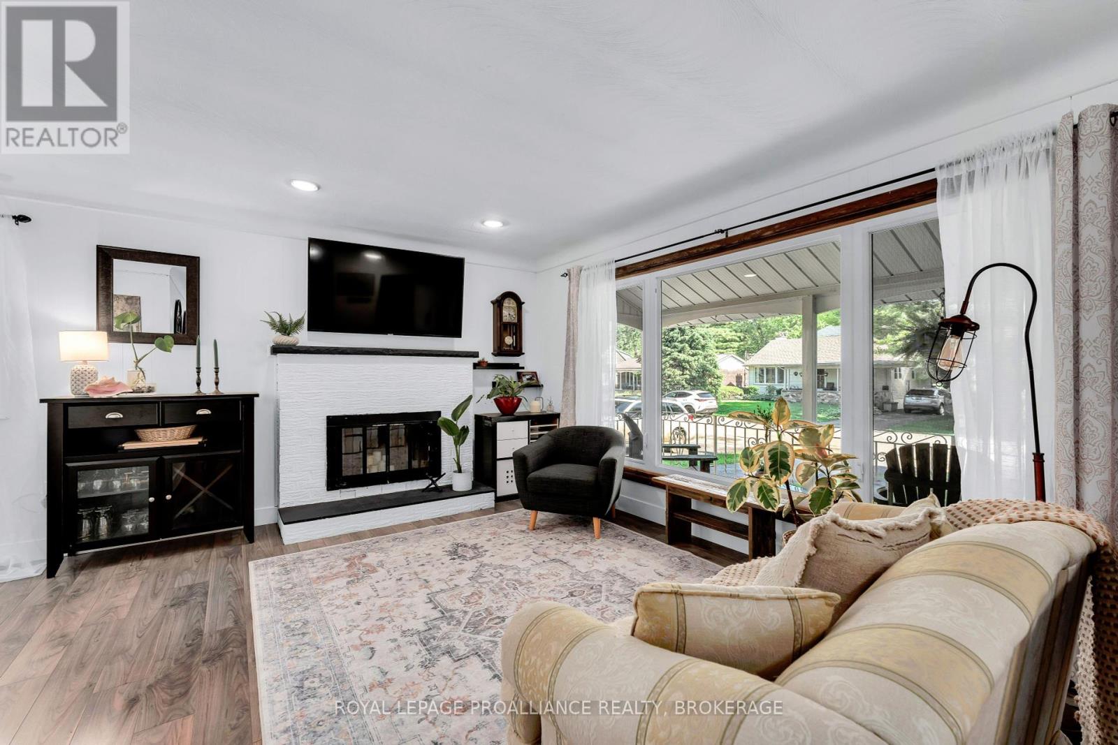 650 Steel Street, Gananoque, Ontario  K7G 2E5 - Photo 7 - X12408624