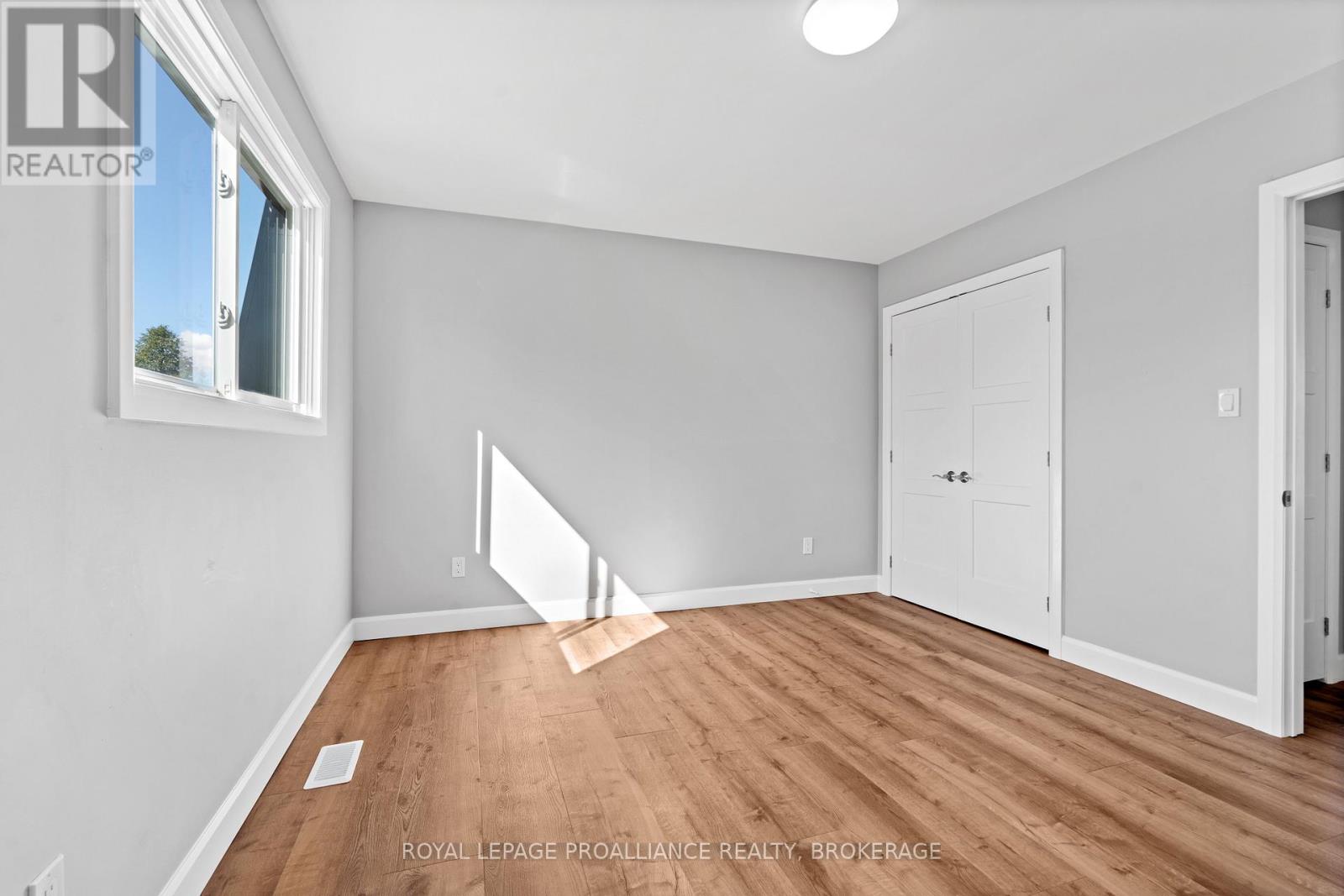 47 Inverness Crescent, Kingston, Ontario  K7M 6P2 - Photo 21 - X12408660