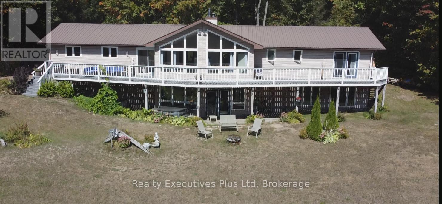353 MCFADDEN LINE, Parry Sound Remote Area, Ontario