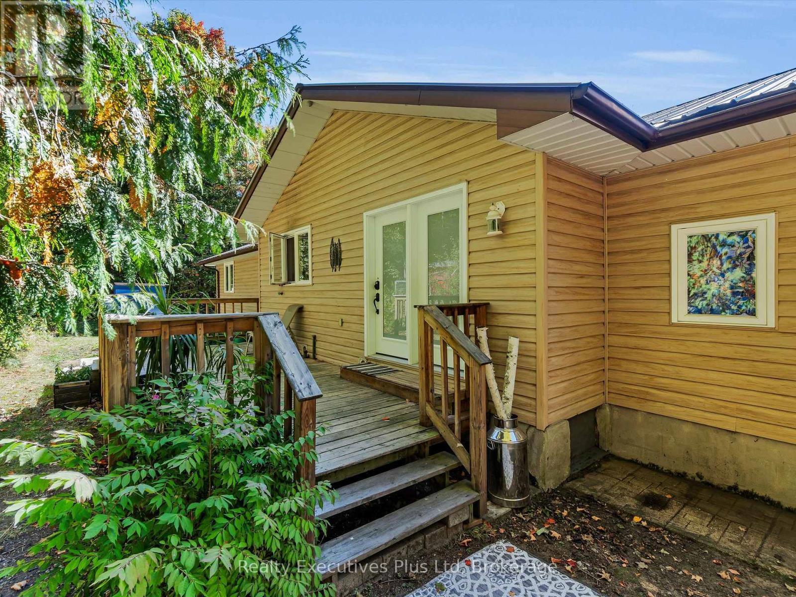 353 Mcfadden Line, Parry Sound Remote Area, Ontario  P0A 2L0 - Photo 4 - X12408603