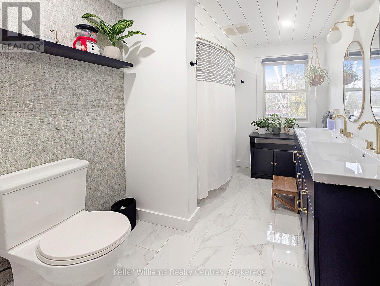 172 Bryant Street, South Bruce Peninsula, Ontario  N0H 2T0 - Photo 18 - X12408617