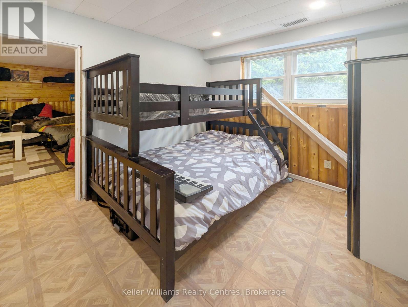 172 Bryant Street, South Bruce Peninsula, Ontario  N0H 2T0 - Photo 36 - X12408617