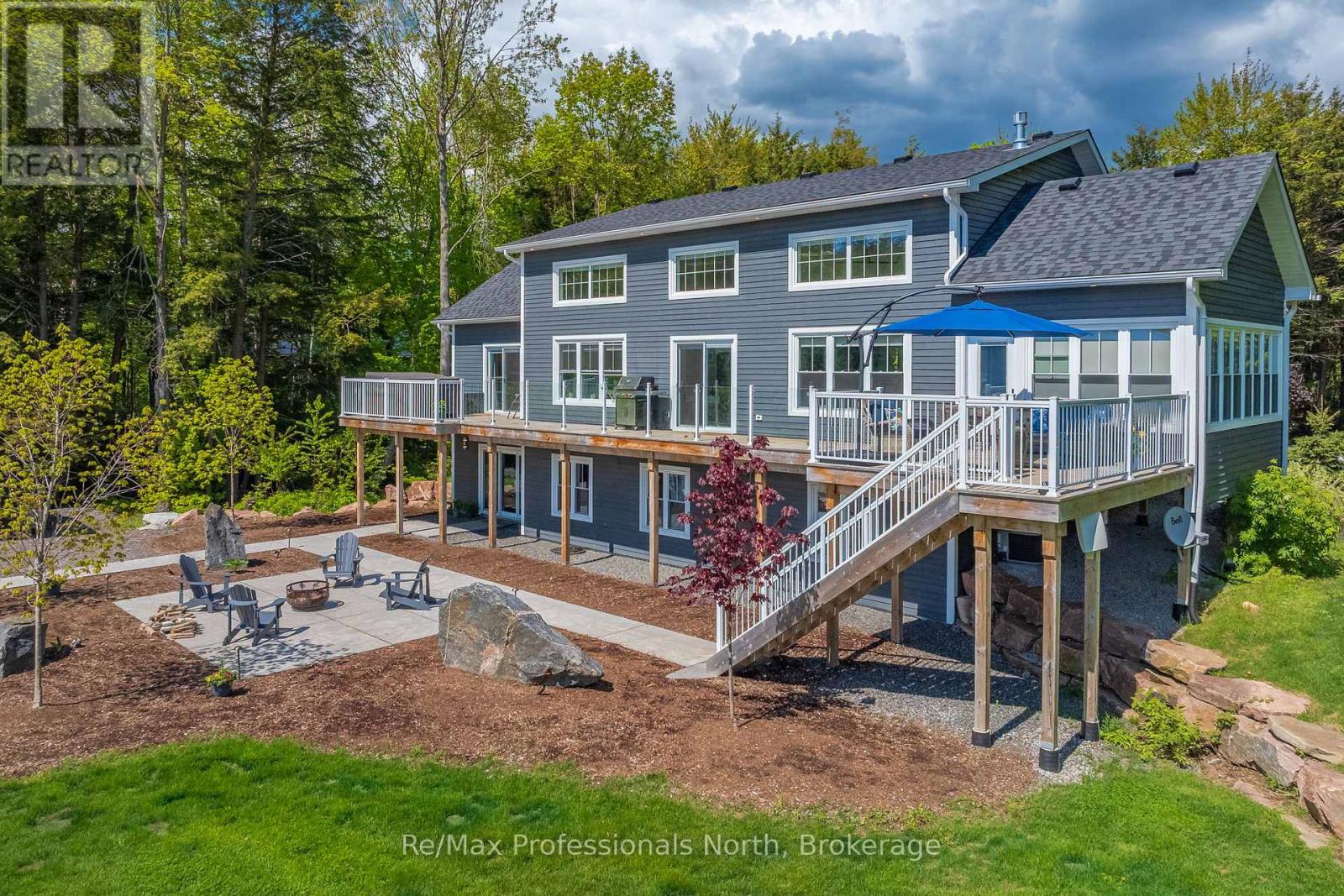 1076 Xavier Street, Gravenhurst, Ontario  P0E 1G0 - Photo 8 - X12408623