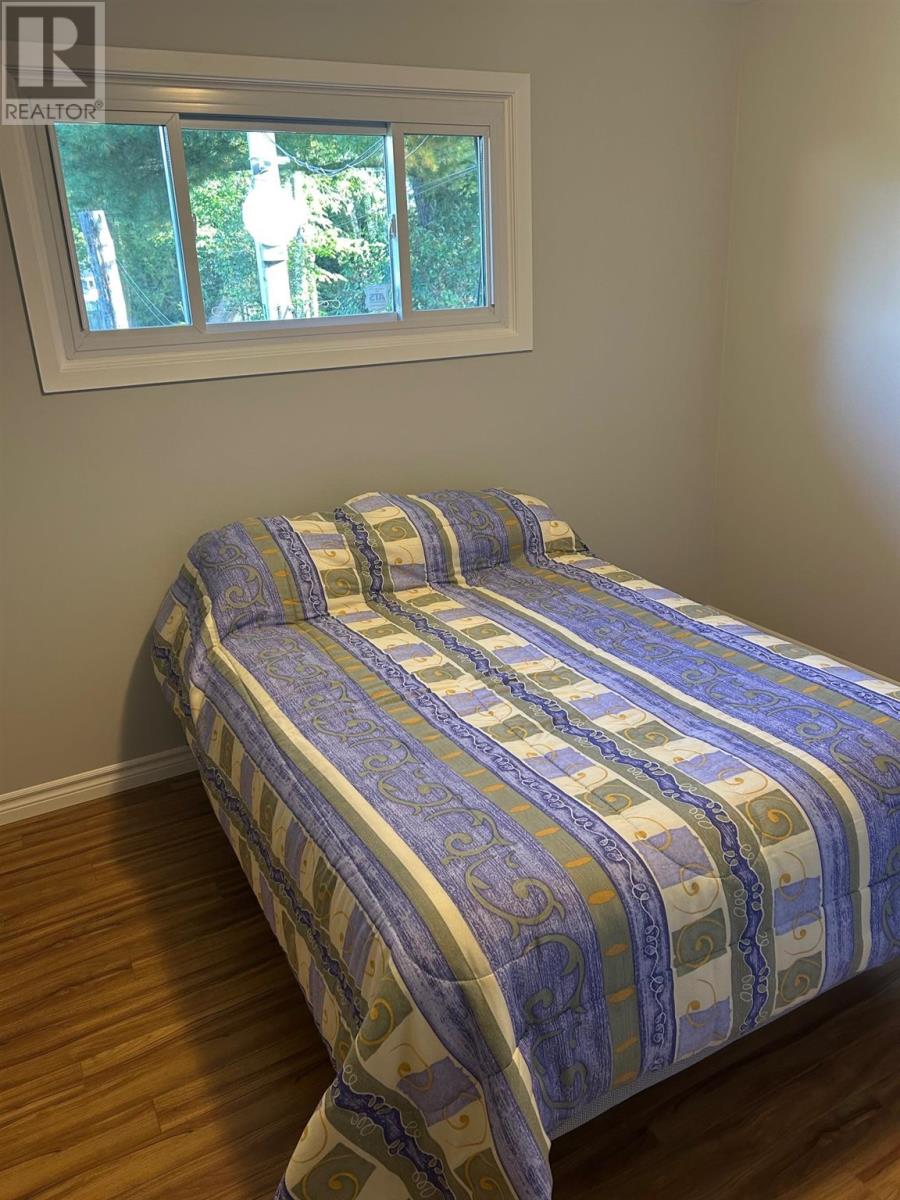 82 Lawson Ave, Sault Ste. Marie, Ontario  P6B 4G1 - Photo 13 - SM252662