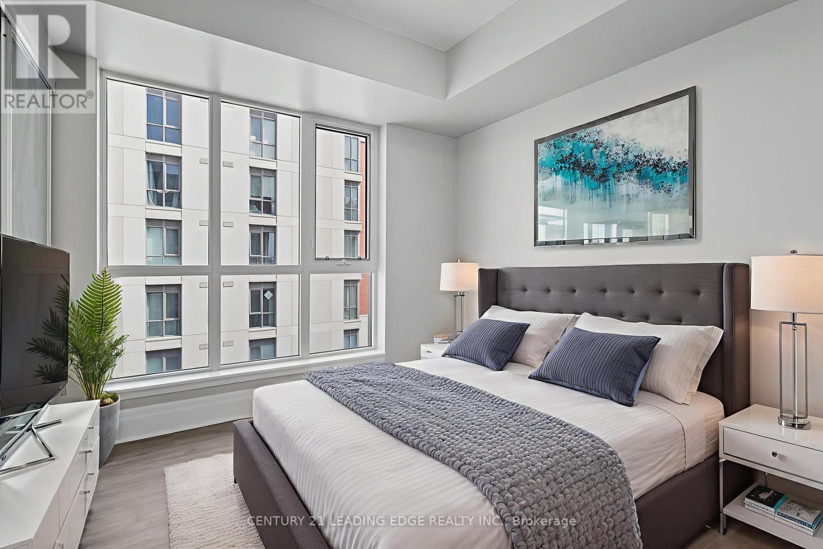 505 - 21 Upper Duke Crescent, Markham (Unionville), Ontario  L6G 0B7 - Photo 8 - N12408525