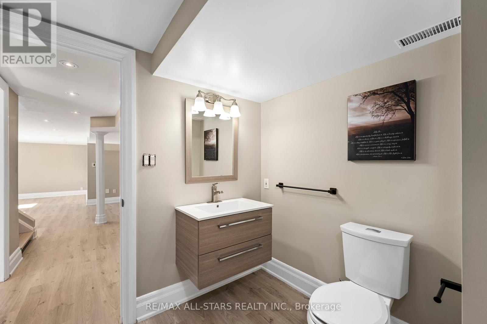 21002 Leslie Street, East Gwillimbury, Ontario  L0G 1R0 - Photo 37 - N12408555