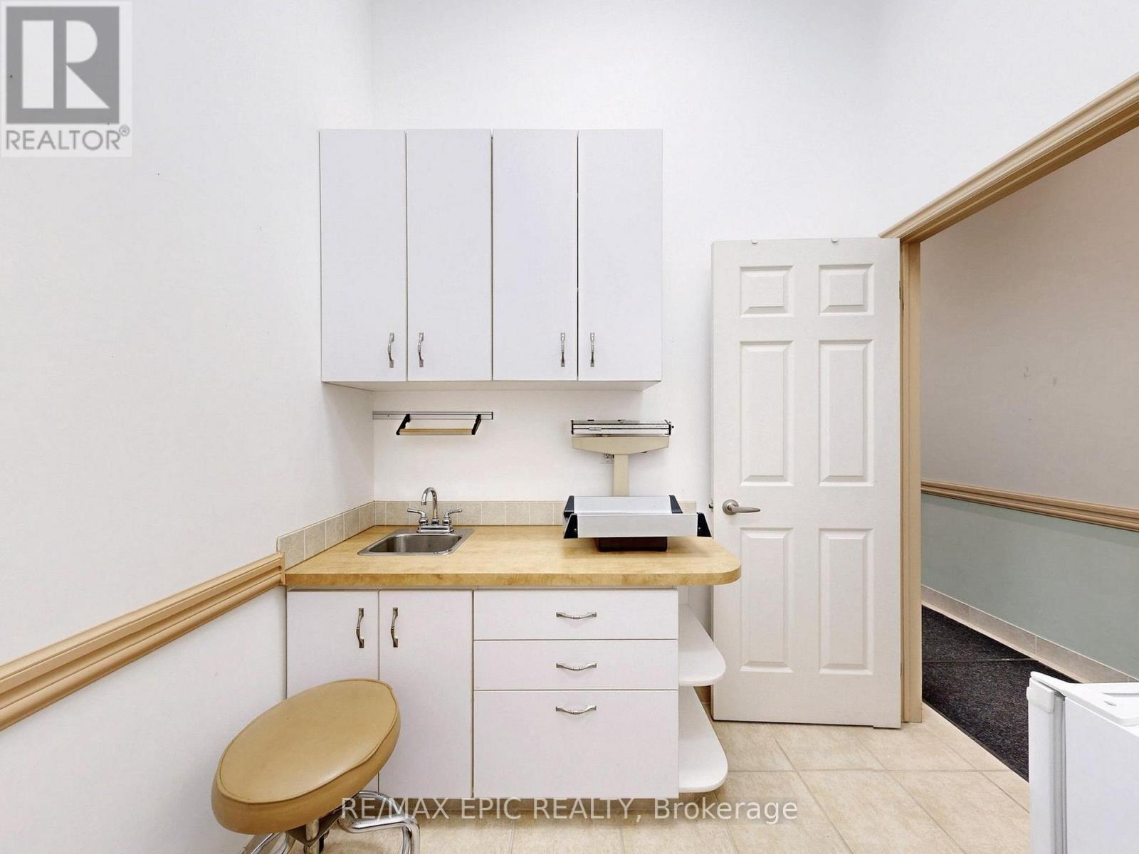 15 - 7010 Warden Avenue, Markham, Ontario  L3R 5Y3 - Photo 21 - N12408565