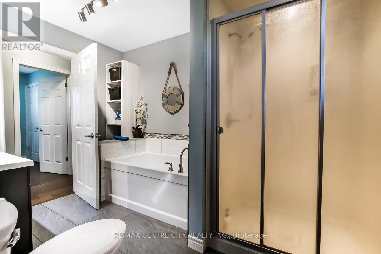 388 Larry Street, Central Elgin, Ontario  N5L 1H5 - Photo 15 - X12408676