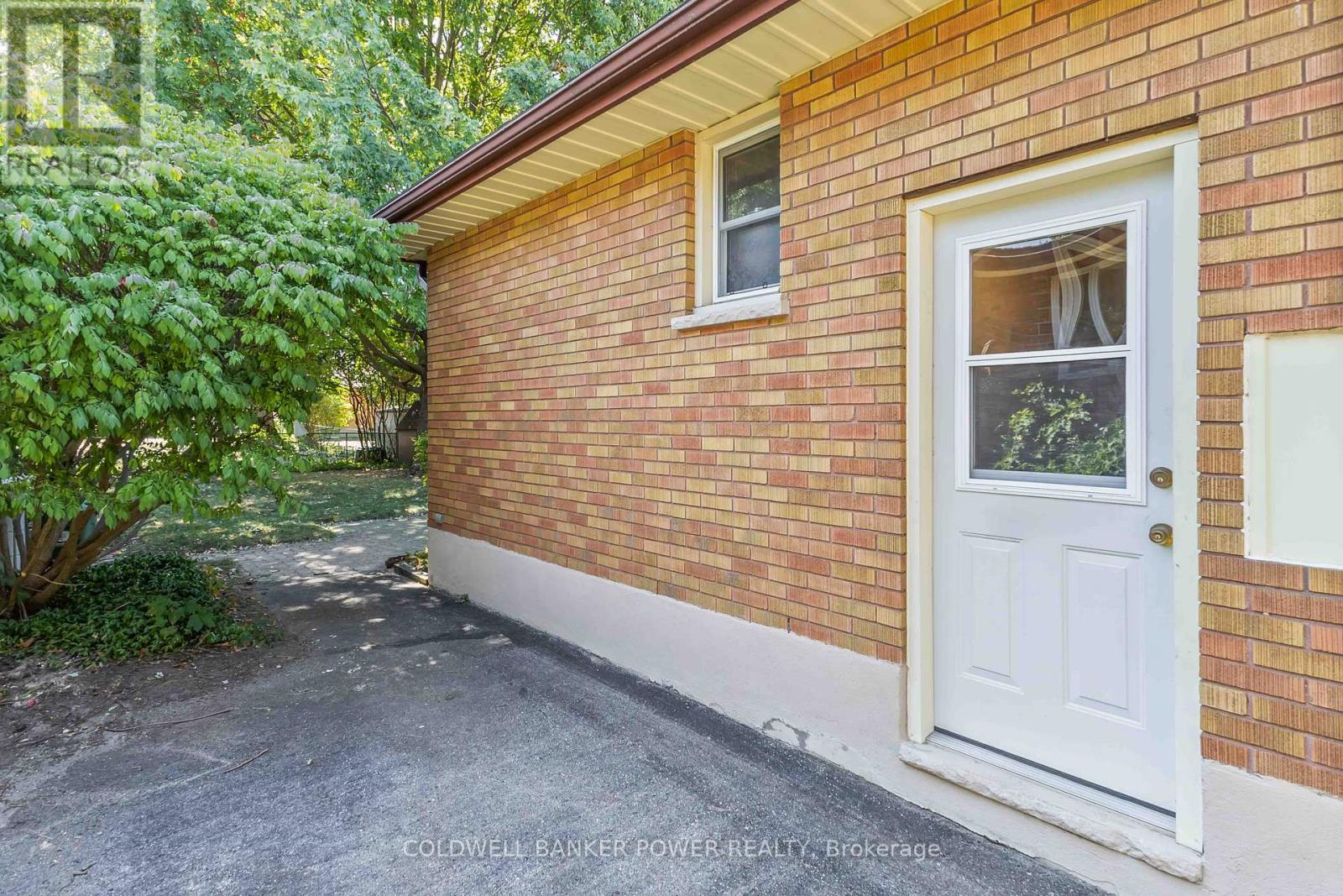 42 Mark Street, London East, Ontario  N5V 2G5 - Photo 27 - X12408778