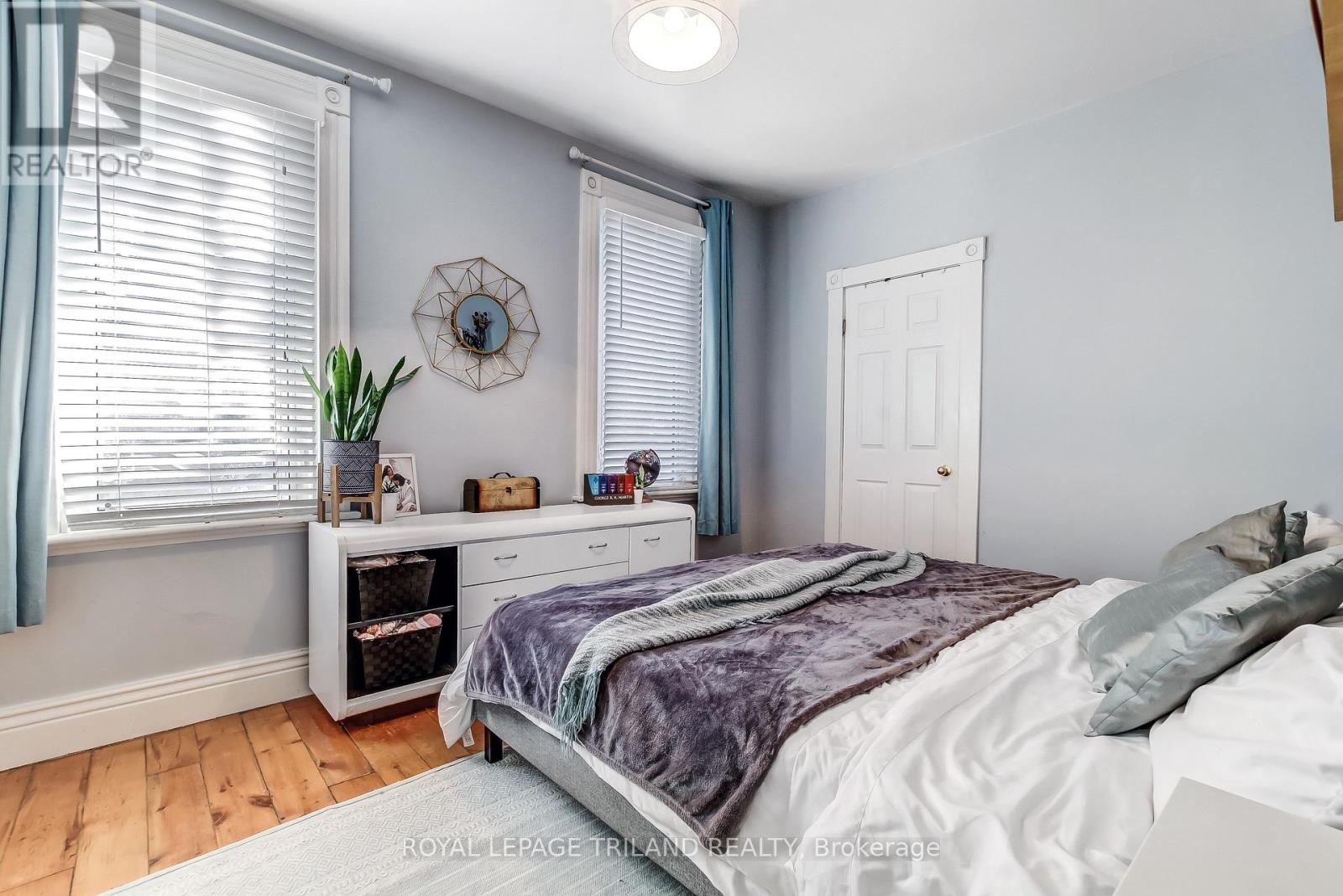 144 Britannia Avenue, London North, Ontario  N6H 2J5 - Photo 24 - X12408783