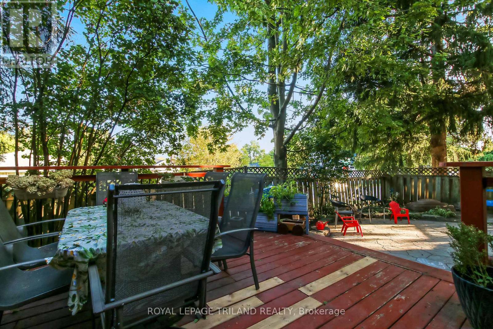 144 Britannia Avenue, London North, Ontario  N6H 2J5 - Photo 7 - X12408783