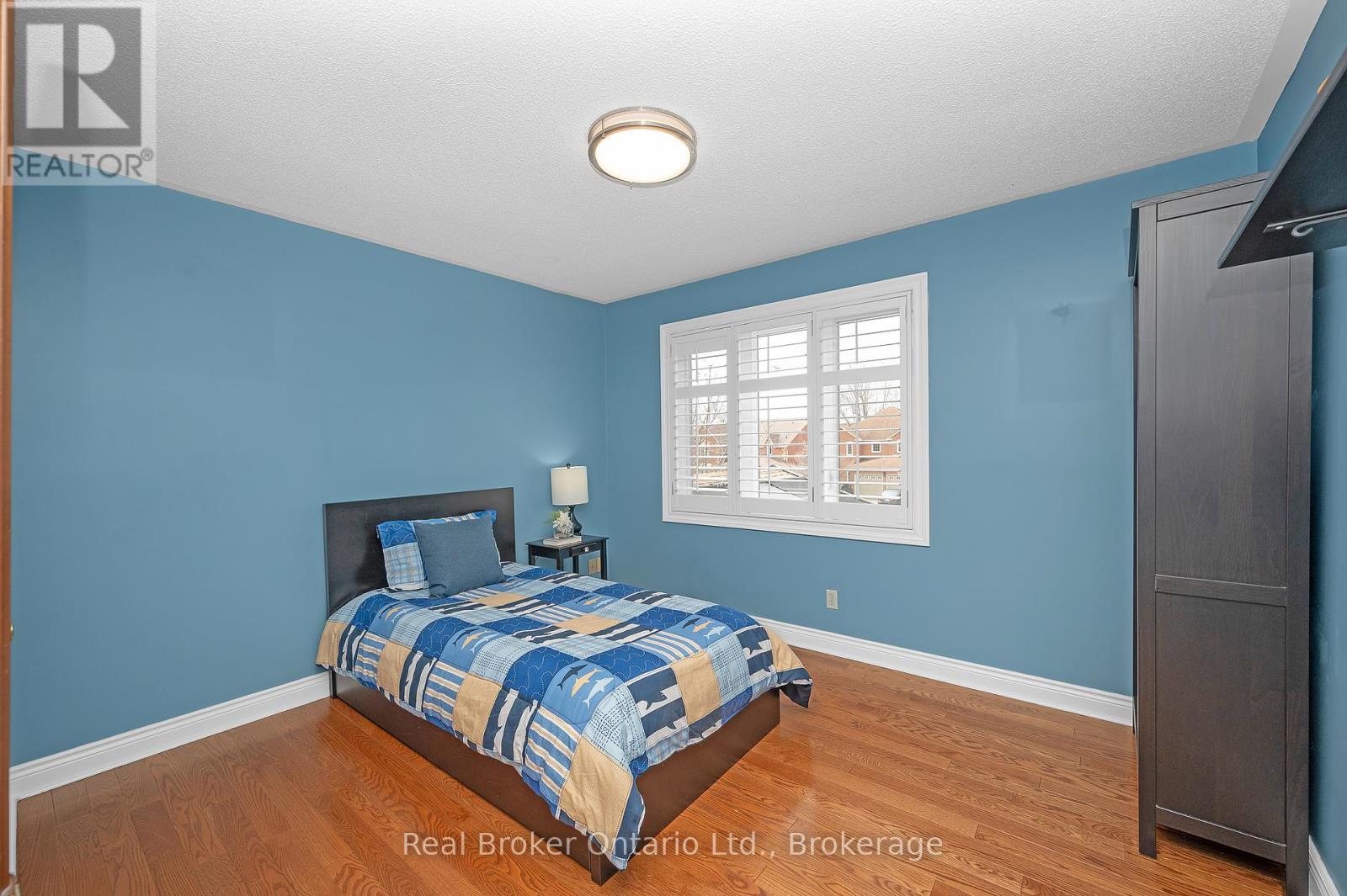 2015 Grosvenor Street, Oakville, Ontario  L6H 5A2 - Photo 19 - W12408670