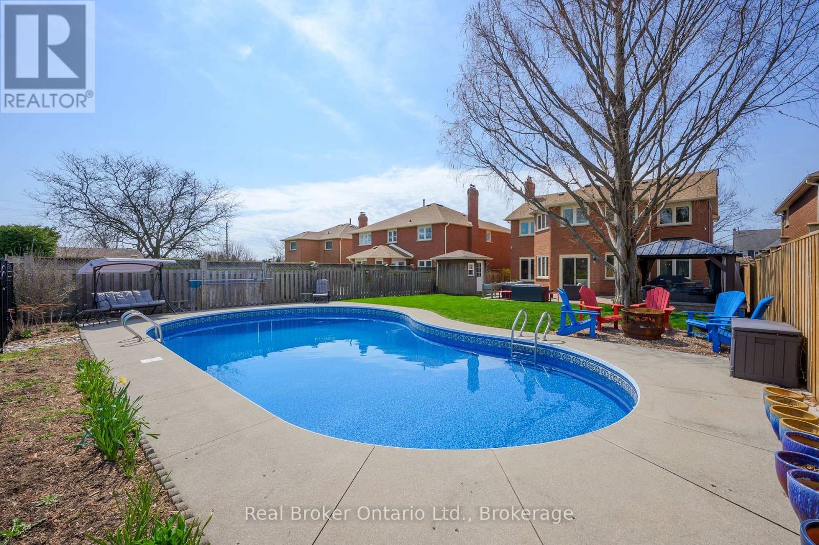 2015 Grosvenor Street, Oakville, Ontario  L6H 5A2 - Photo 40 - W12408670