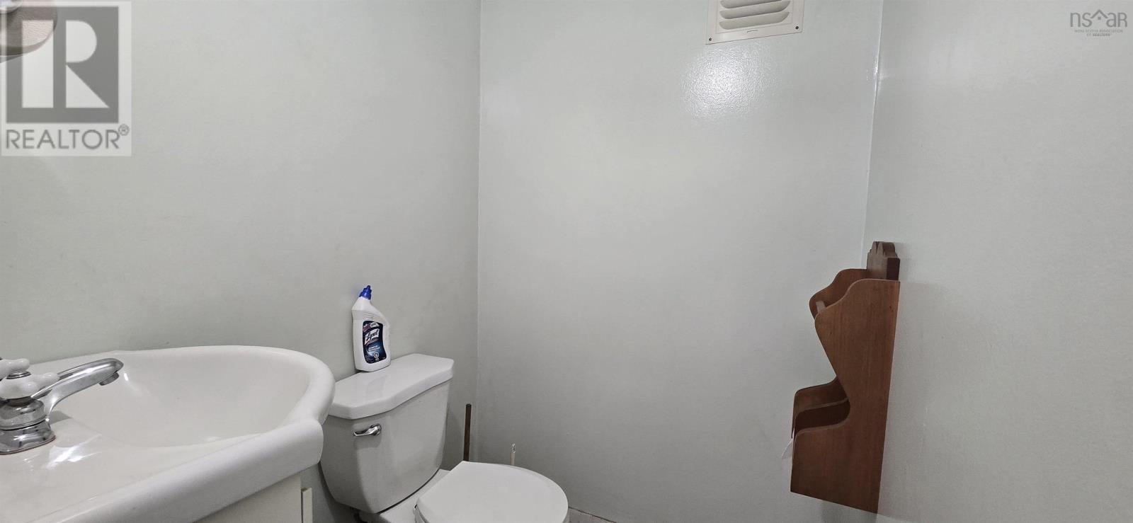 8843 Commercial Street, New Minas, Nova Scotia  B4N 3C4 - Photo 23 - 202516162