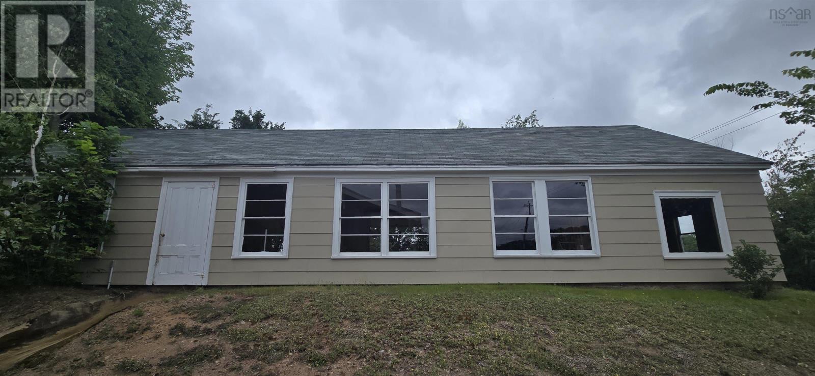 8843 Commercial Street, New Minas, Nova Scotia  B4N 3C4 - Photo 5 - 202516162