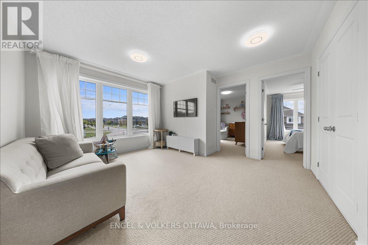 501 Strasbourg Street, Ottawa, Ontario  K4A 0M7 - Photo 17 - X12408595