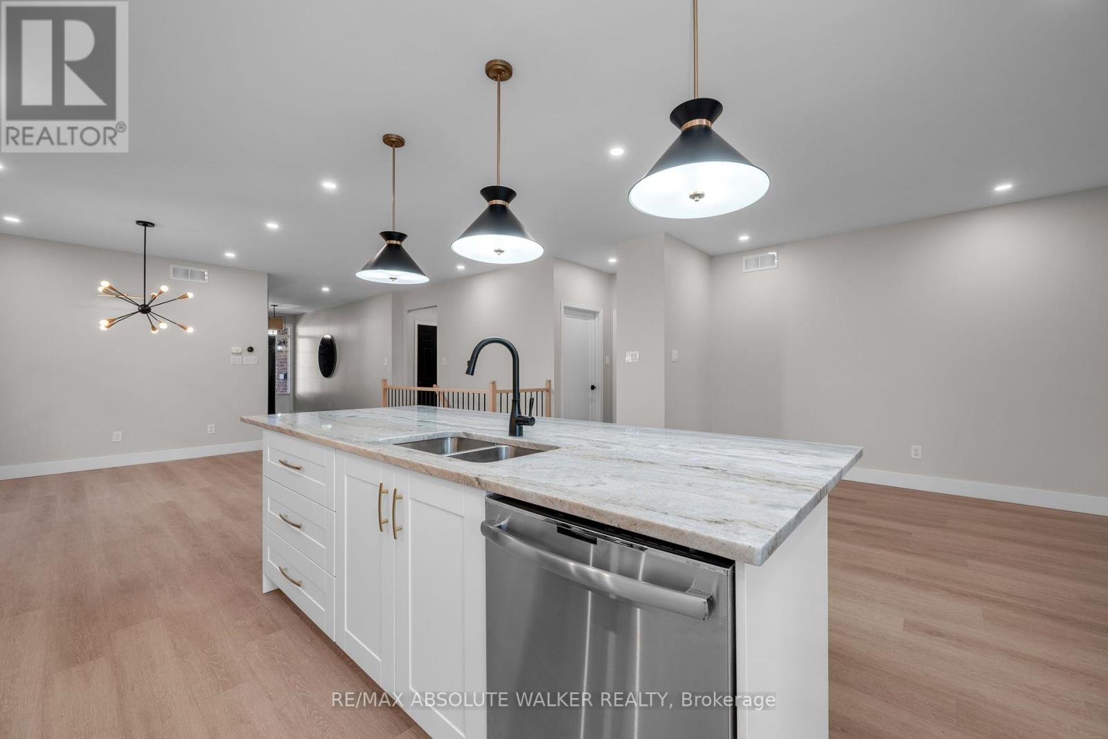 88 Maple Stand Way, Ottawa, Ontario  K2G 6V1 - Photo 13 - X12408666