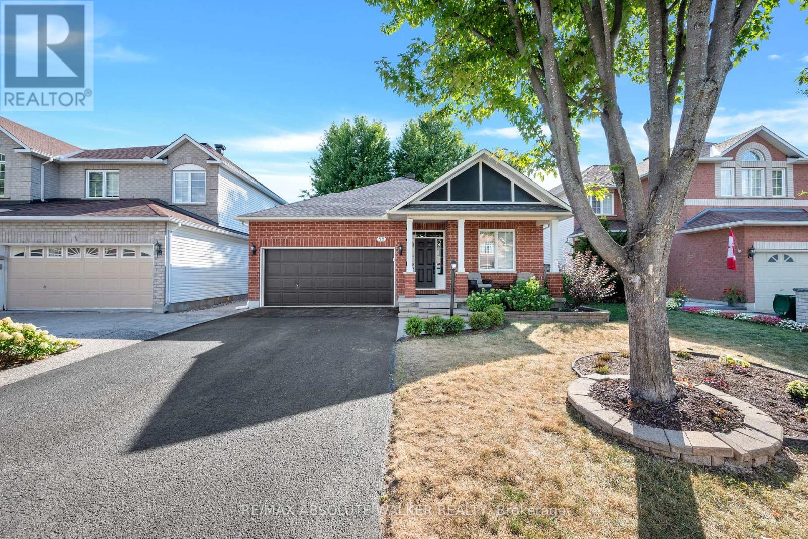 88 Maple Stand Way, Ottawa, Ontario  K2G 6V1 - Photo 2 - X12408666