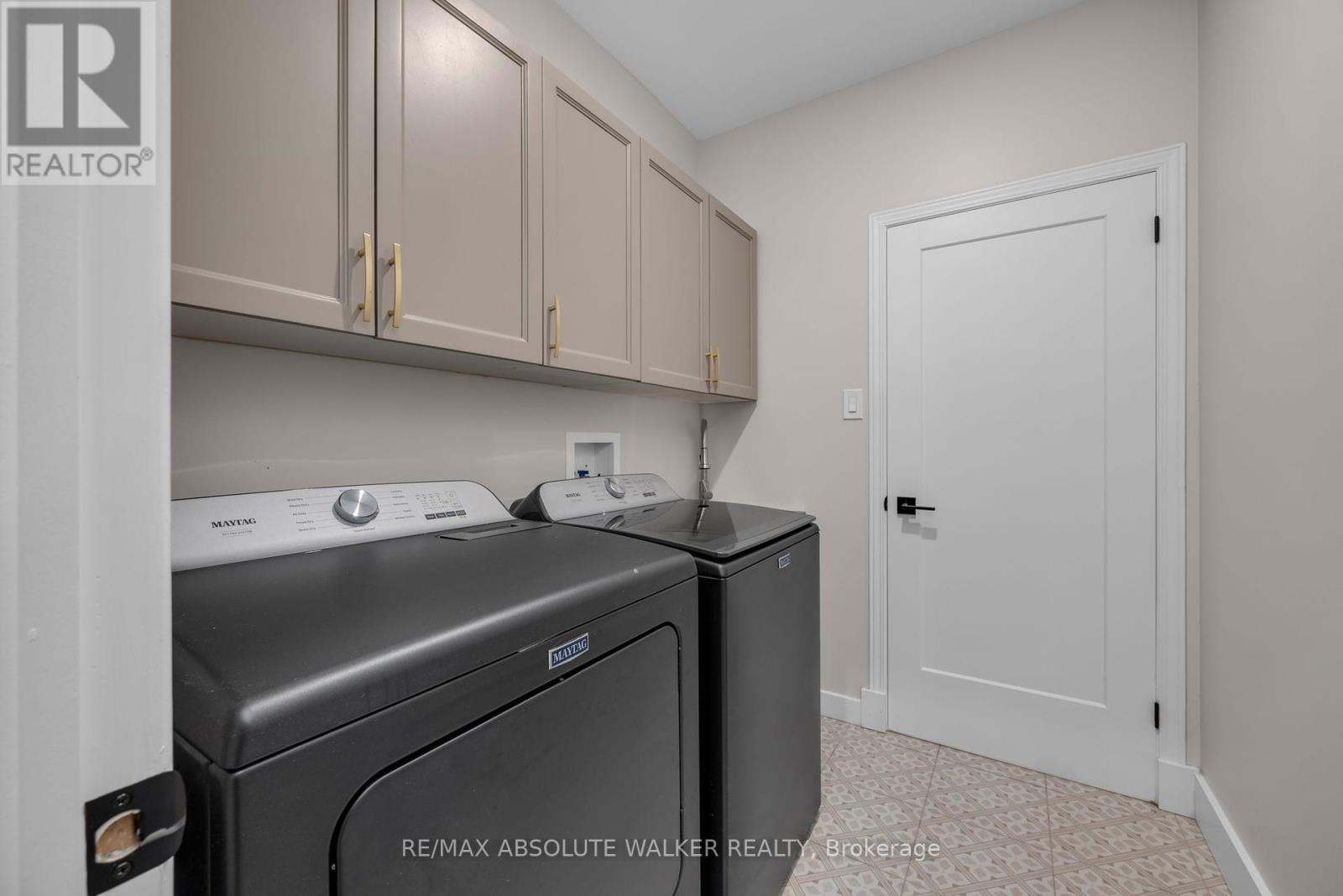 88 Maple Stand Way, Ottawa, Ontario  K2G 6V1 - Photo 34 - X12408666