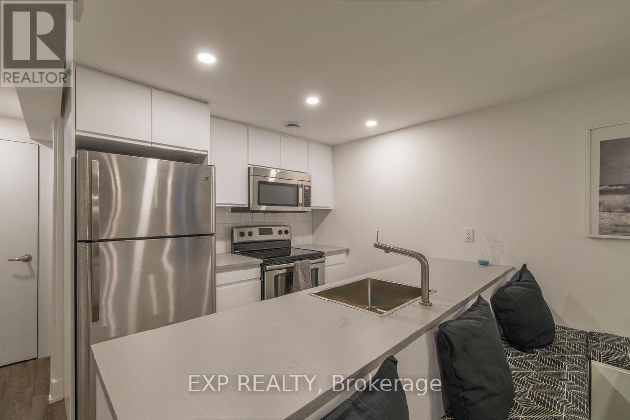 150 Meadowlands Drive W, Ottawa, Ontario  K2G 2S5 - Photo 20 - X12408746