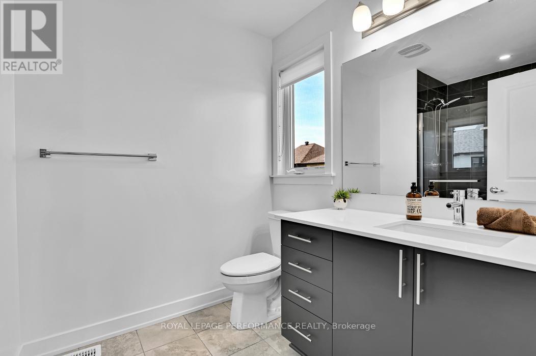 70 Nettle Crescent, Ottawa, Ontario  K1T 0W9 - Photo 19 - X12408749