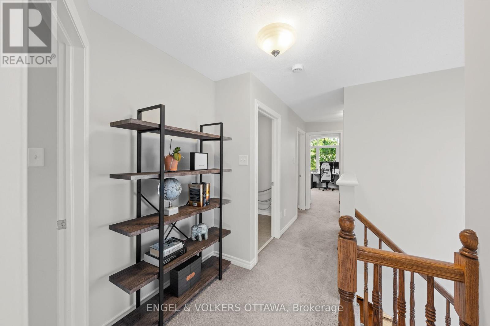 416 Vendevale Avenue, Ottawa, Ontario  K2S 0M6 - Photo 24 - X12408751