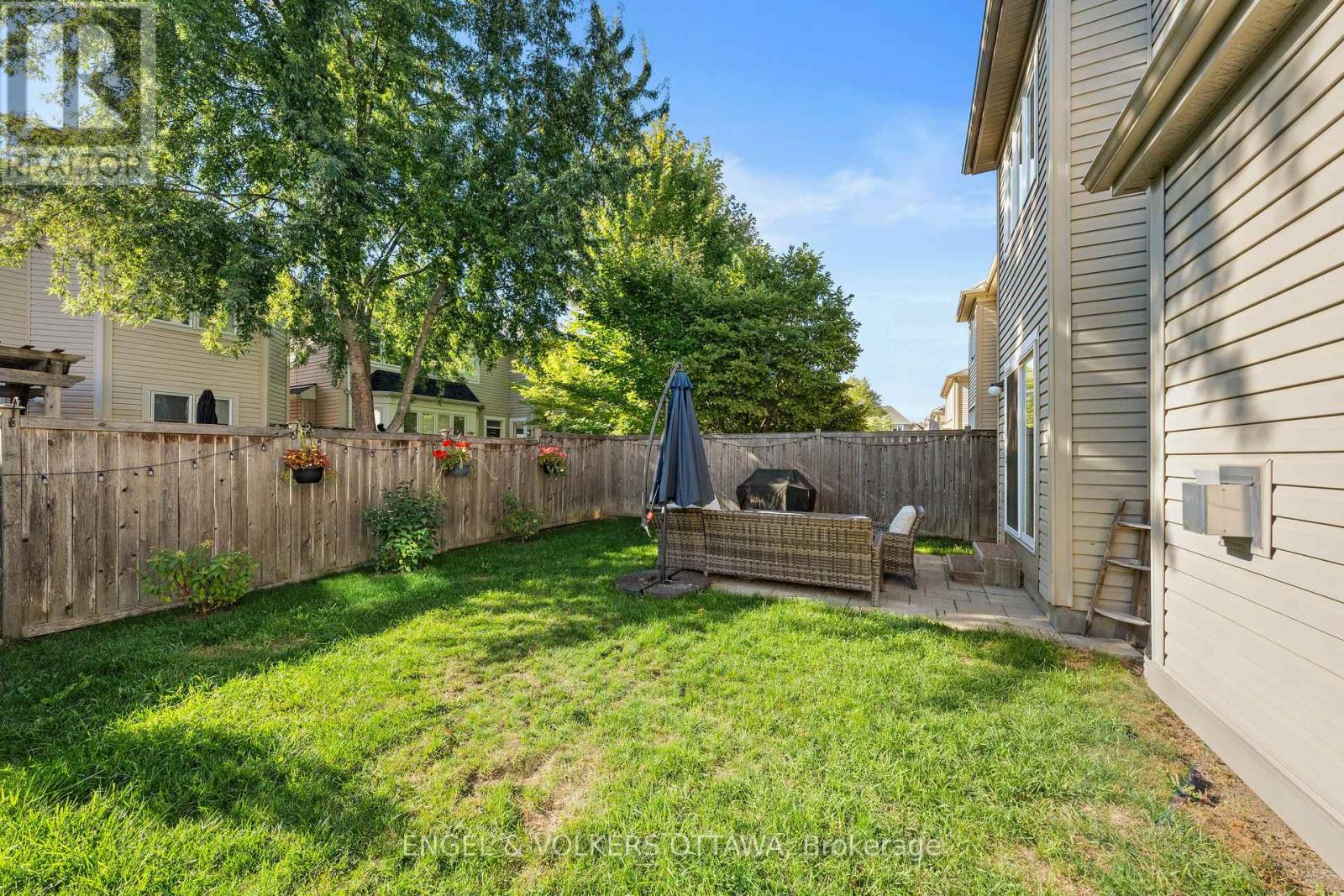 416 Vendevale Avenue, Ottawa, Ontario  K2S 0M6 - Photo 41 - X12408751