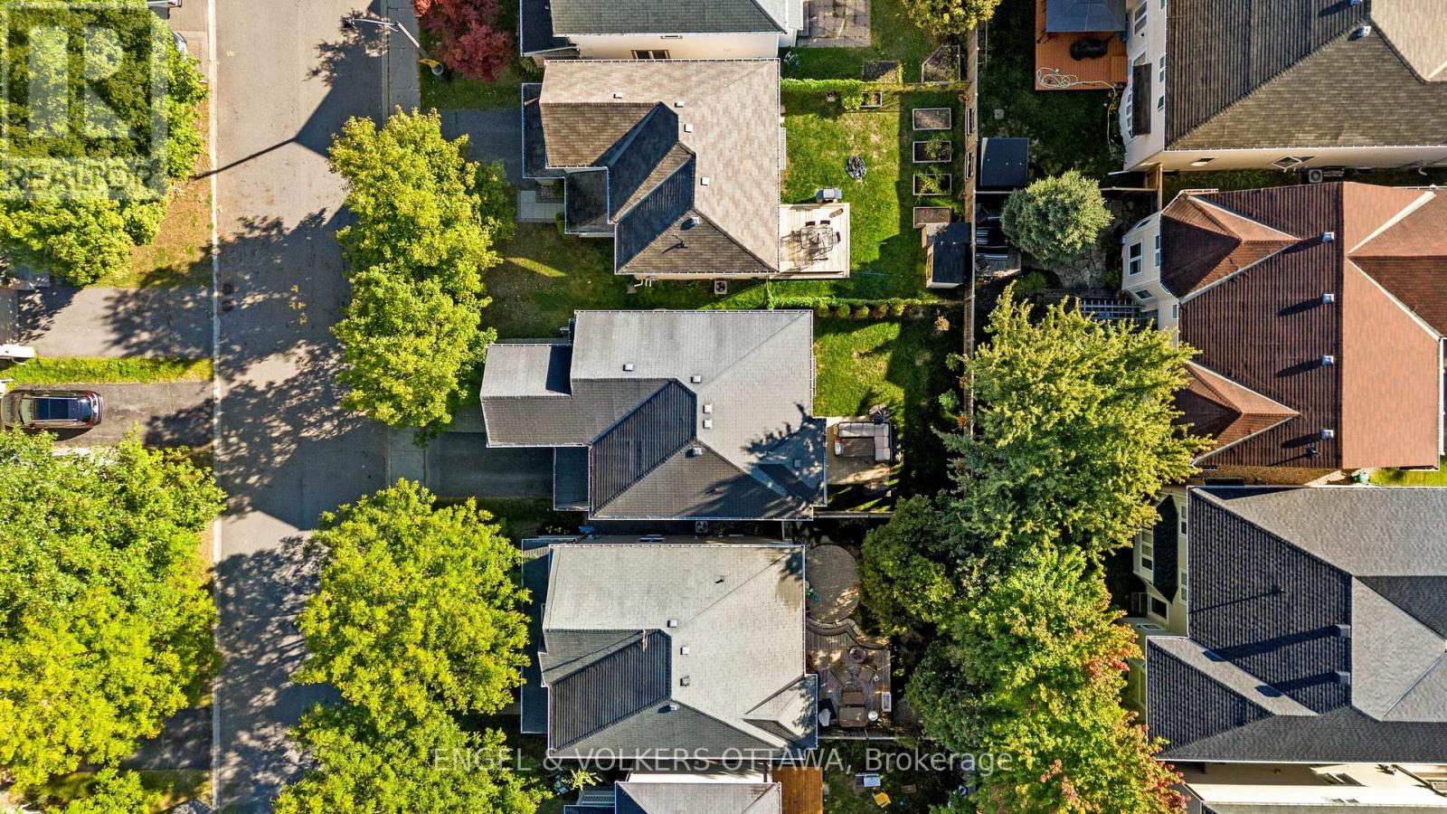 416 Vendevale Avenue, Ottawa, Ontario  K2S 0M6 - Photo 42 - X12408751