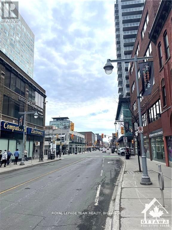 2 - 151 Bank Street, Ottawa, Ontario  K1P 5N7 - Photo 2 - X12408763
