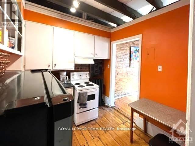 2 - 151 Bank Street, Ottawa, Ontario  K1P 5N7 - Photo 6 - X12408763