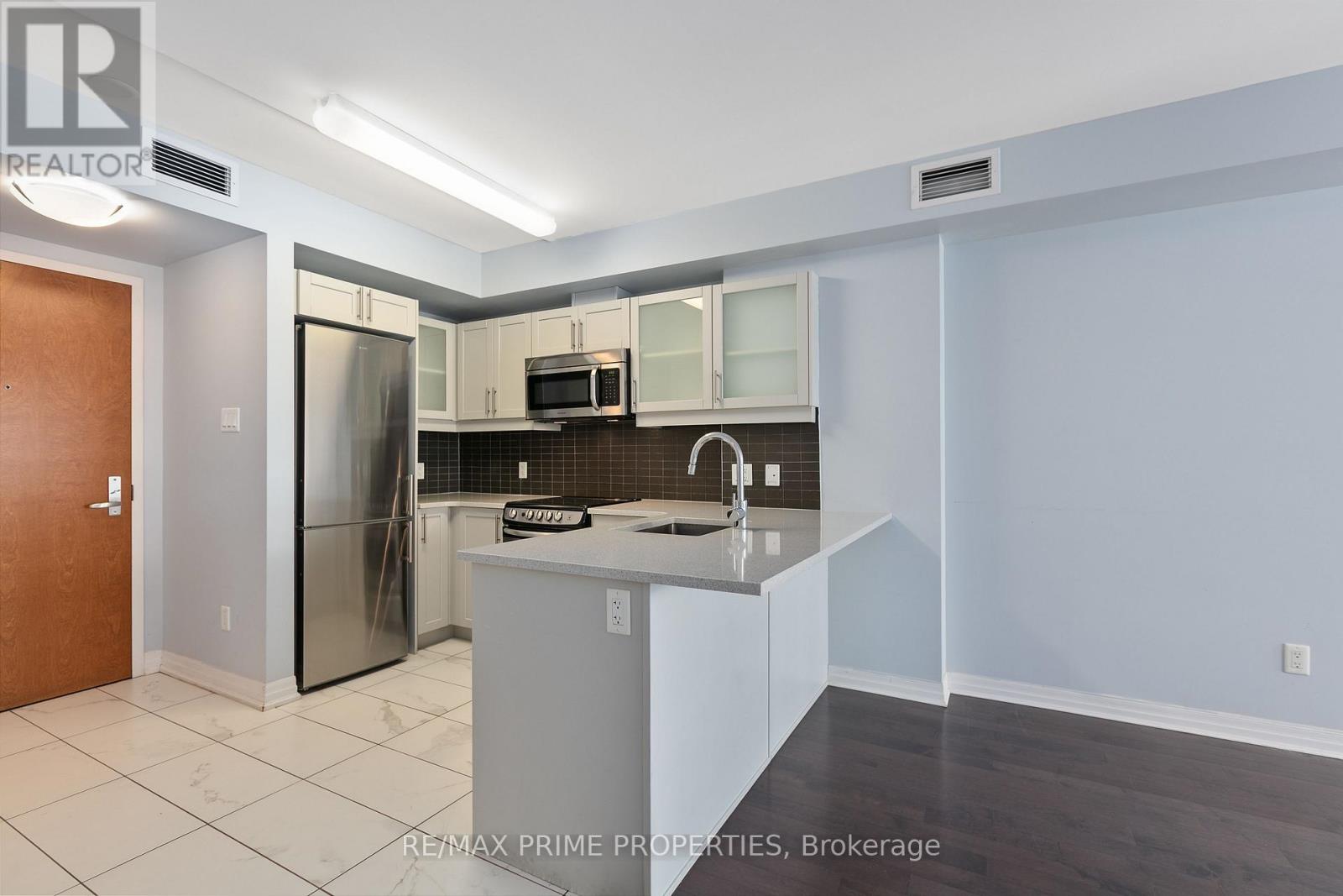 1306 - 195 Besserer Street, Ottawa, Ontario  K1N 0B6 - Photo 7 - X12408787